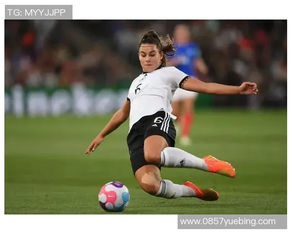 德国女足明星球员的魅力与成就解析